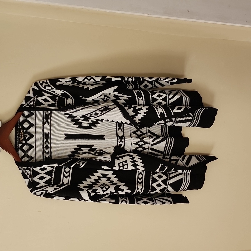 Absolutely Famous Aztec print cardigan Medium